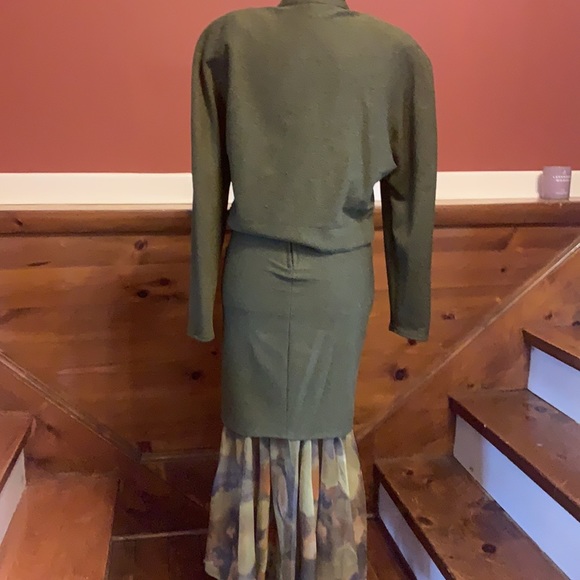 - Vintage Two Piece Set - - Picture 6 of 10